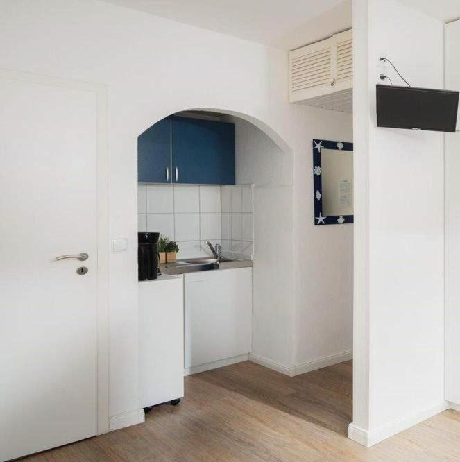 Haus Karlstrasse Ferienwohnung Regina Norderney Esterno foto